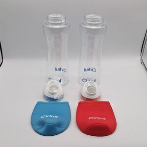 Cirkul Water Bottles, Tops with Blue and Red Sleeves Set Of 2